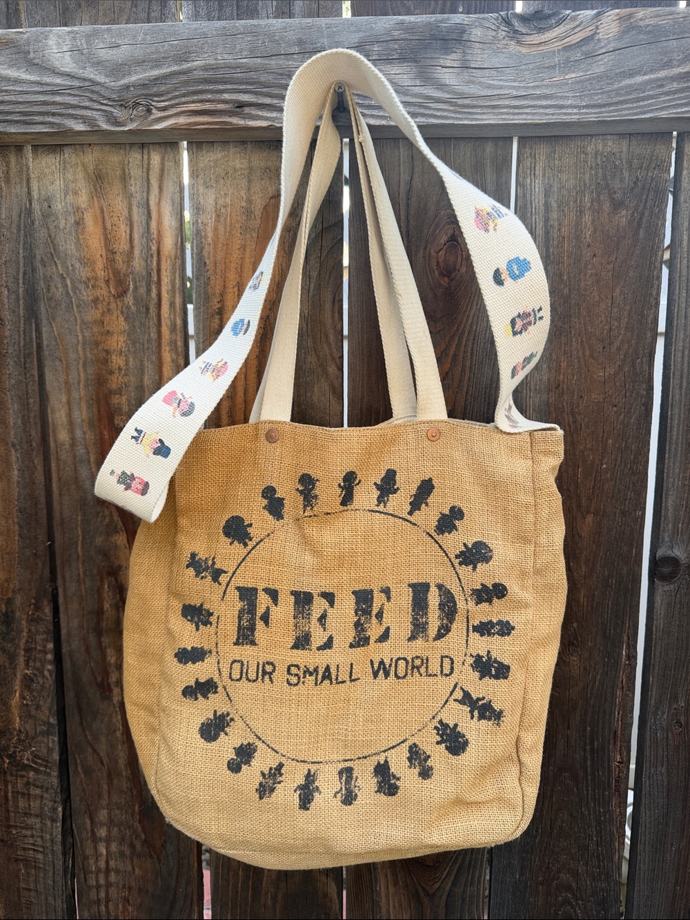 FEED Burlap Large Tote Bag with crossbody strap.❤️RARE